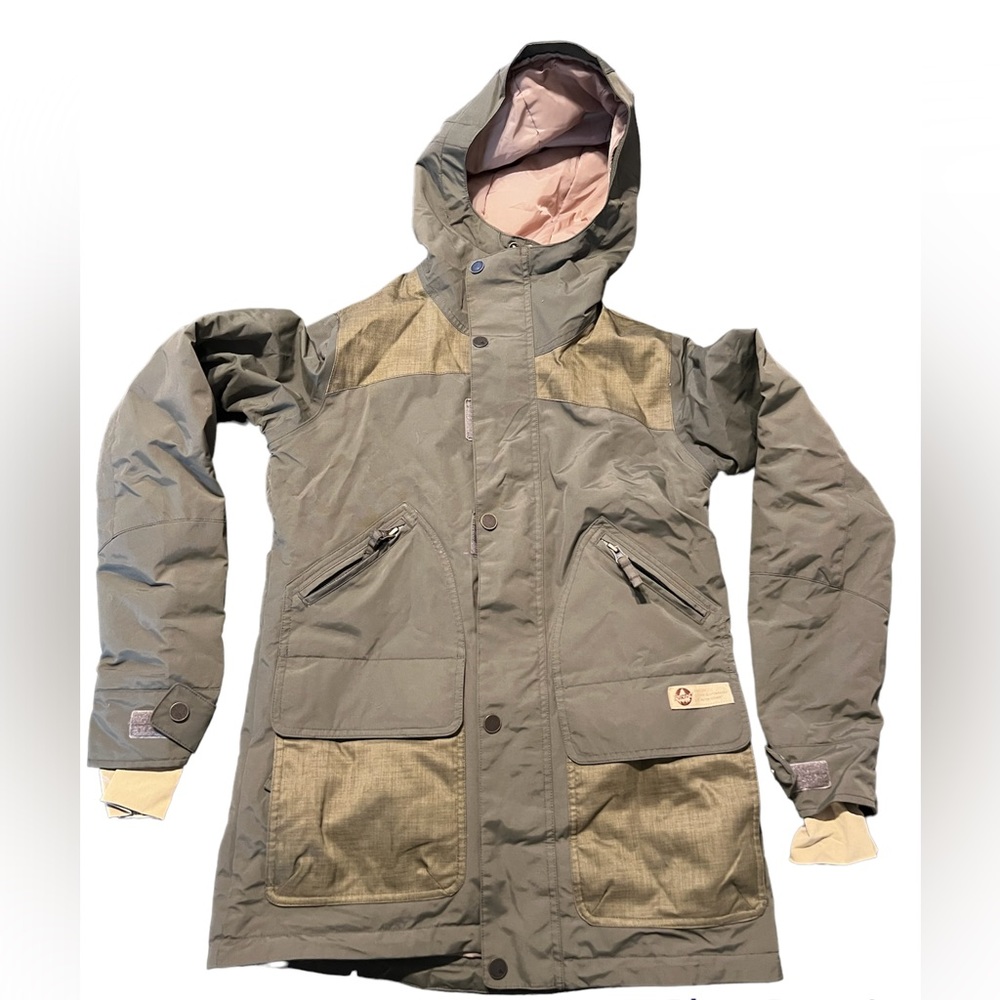 Burton Women’s Snowboarding Jacket